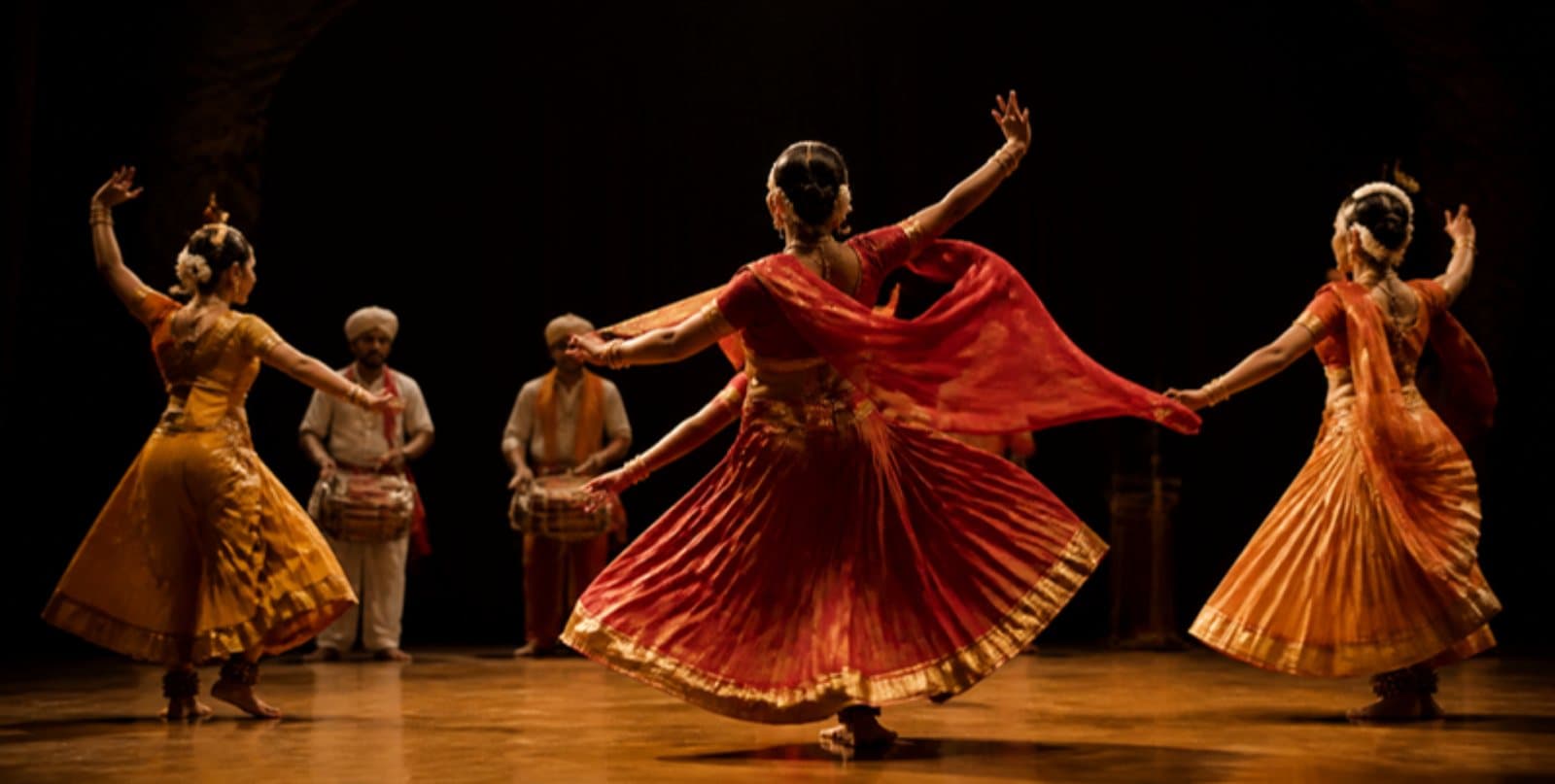 culture performance featuring Kavya Open Mic
